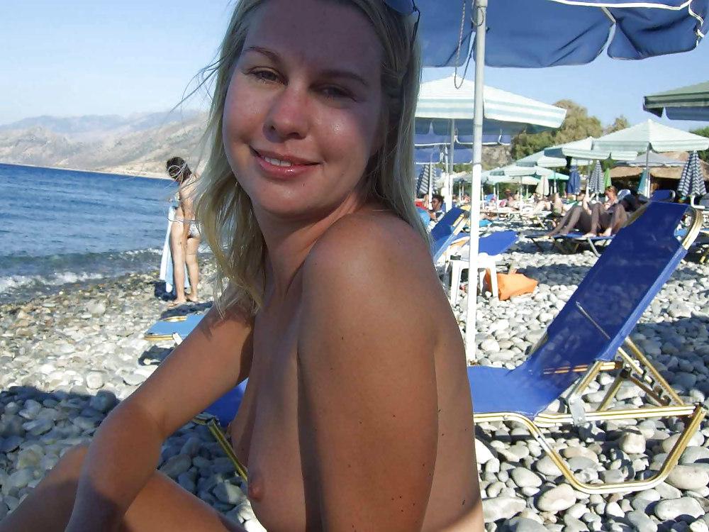 25P The beach 200