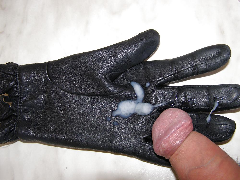 7P Perversion: Leather