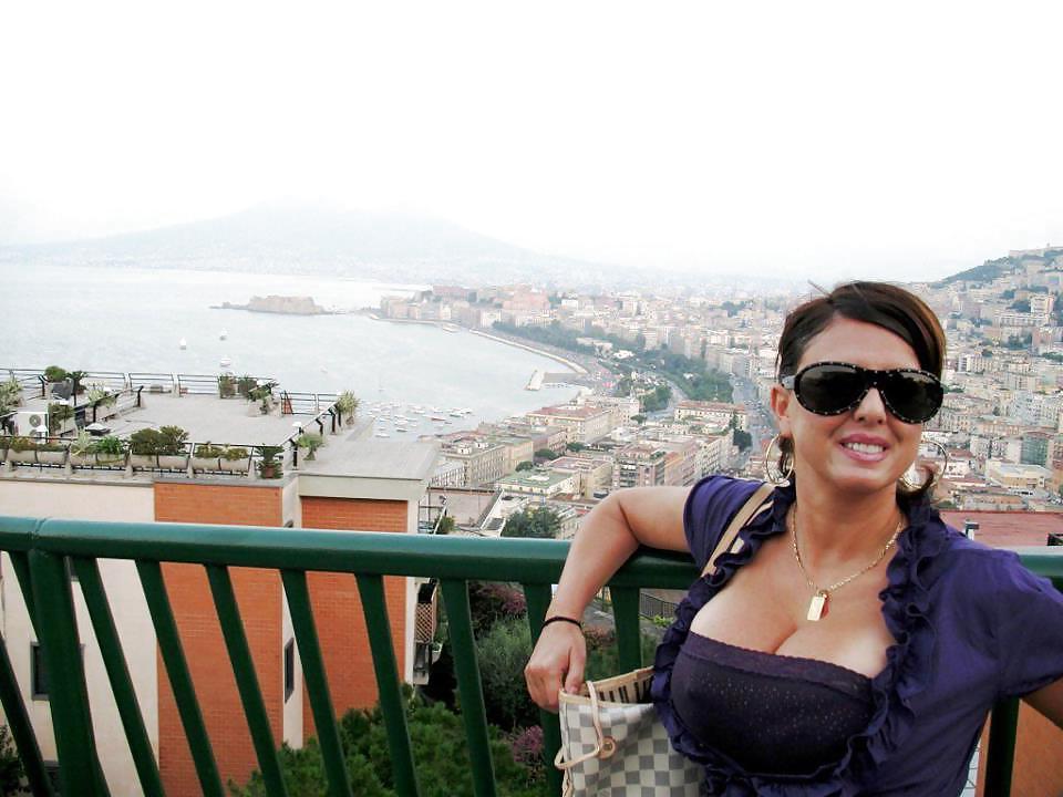 18P Italian milf: elenora