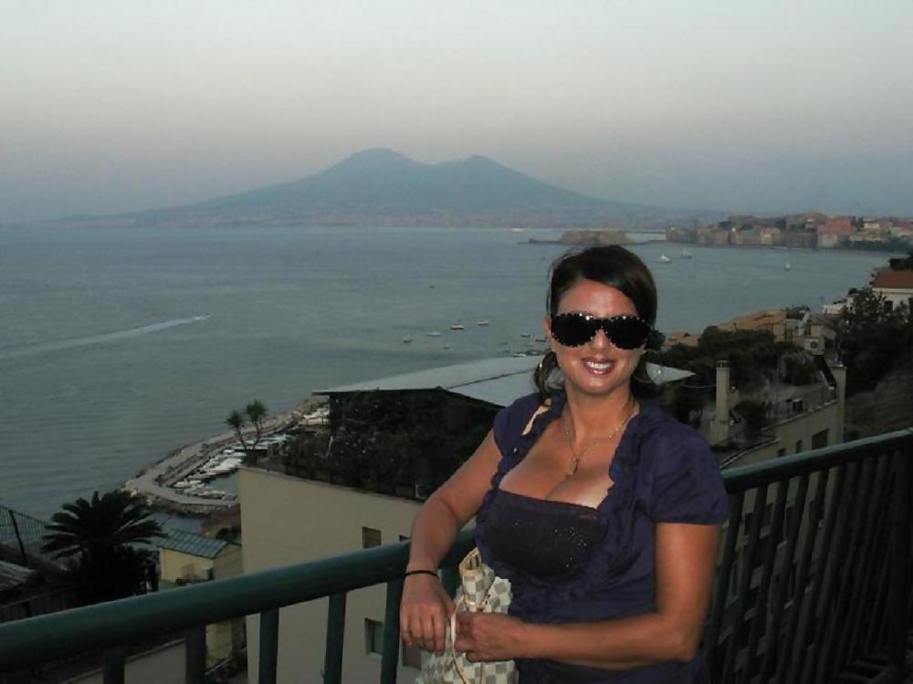 18P Italian milf: elenora
