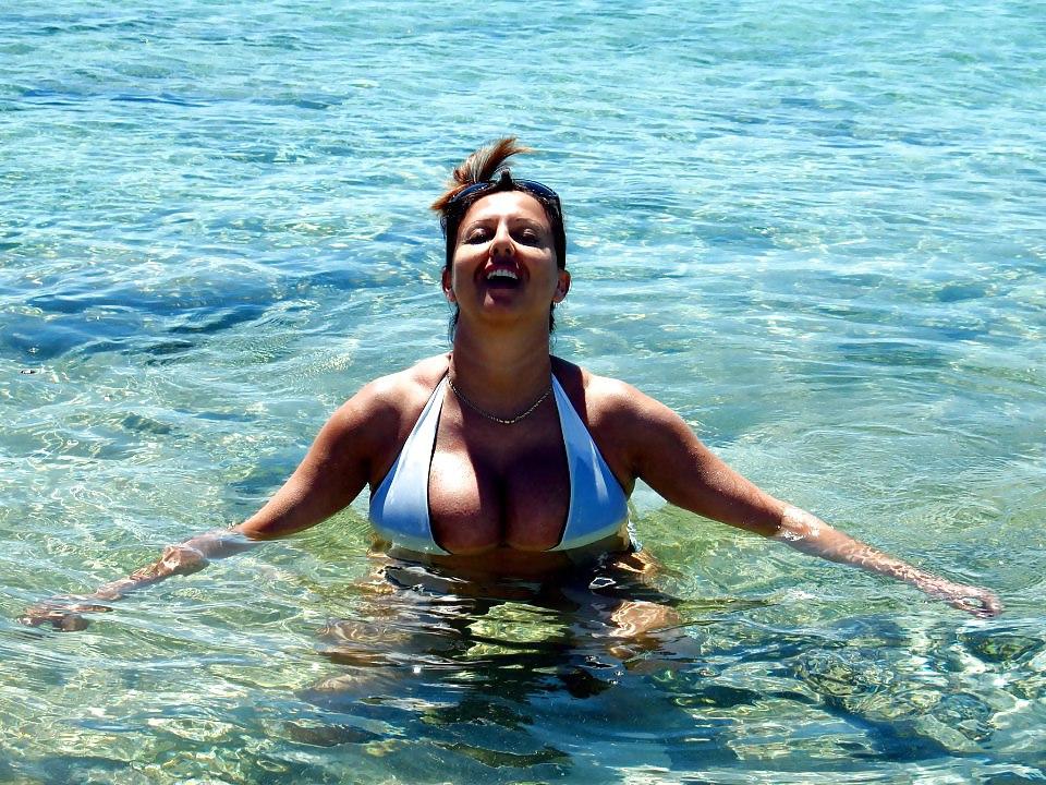 18P Italian milf: elenora
