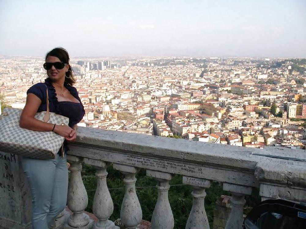 18P Italian milf: elenora