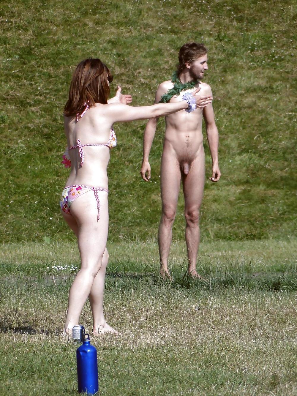 25P Horny at the beach