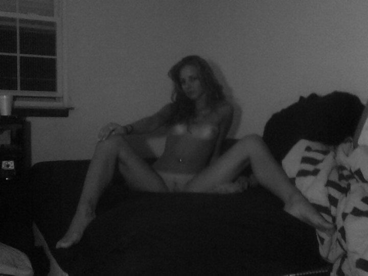 22P Amateur College Girl
