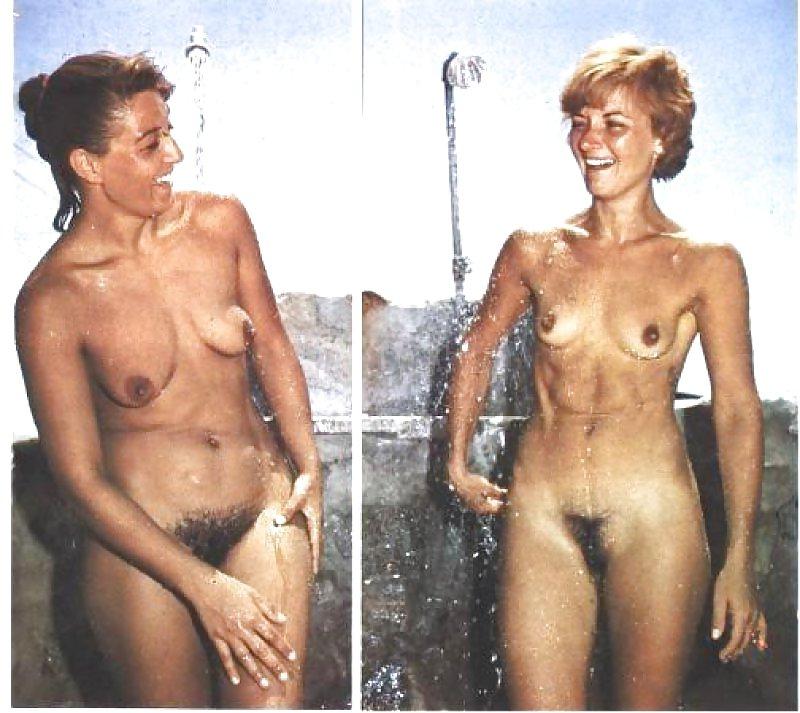 19P Naked beach 25.