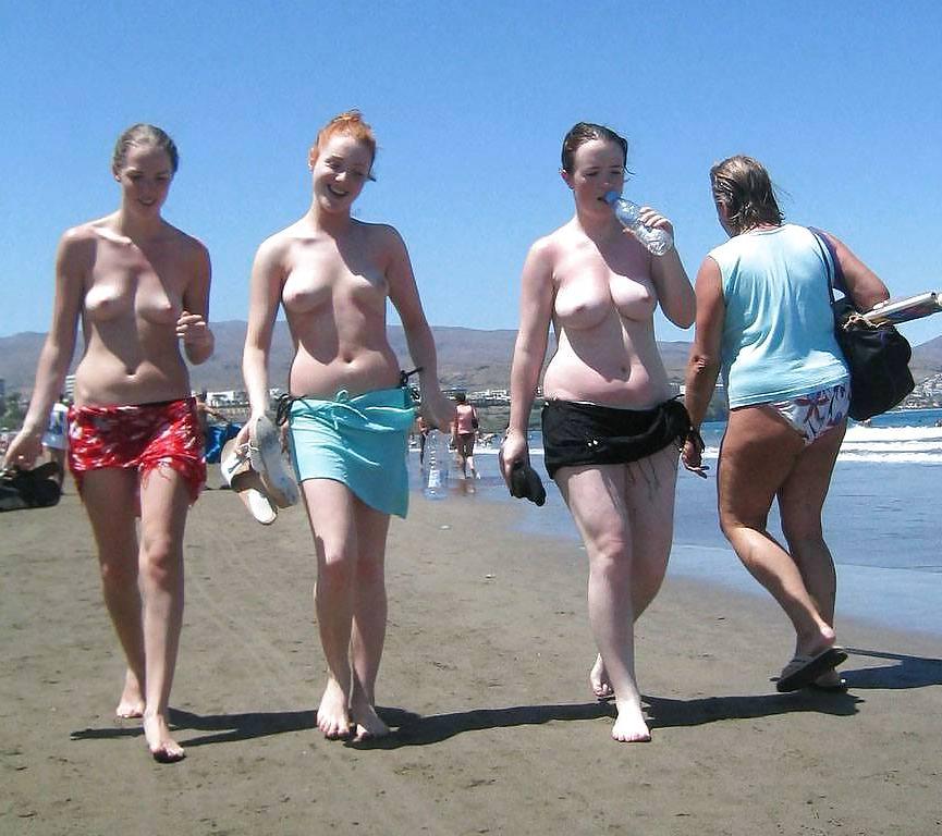 19P Naked beach 25.