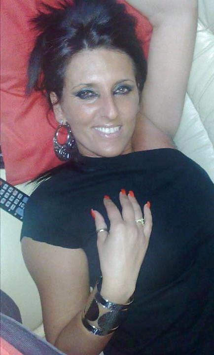 12P Italian milf: azzura