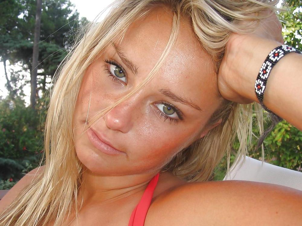 15P Nice woman 1