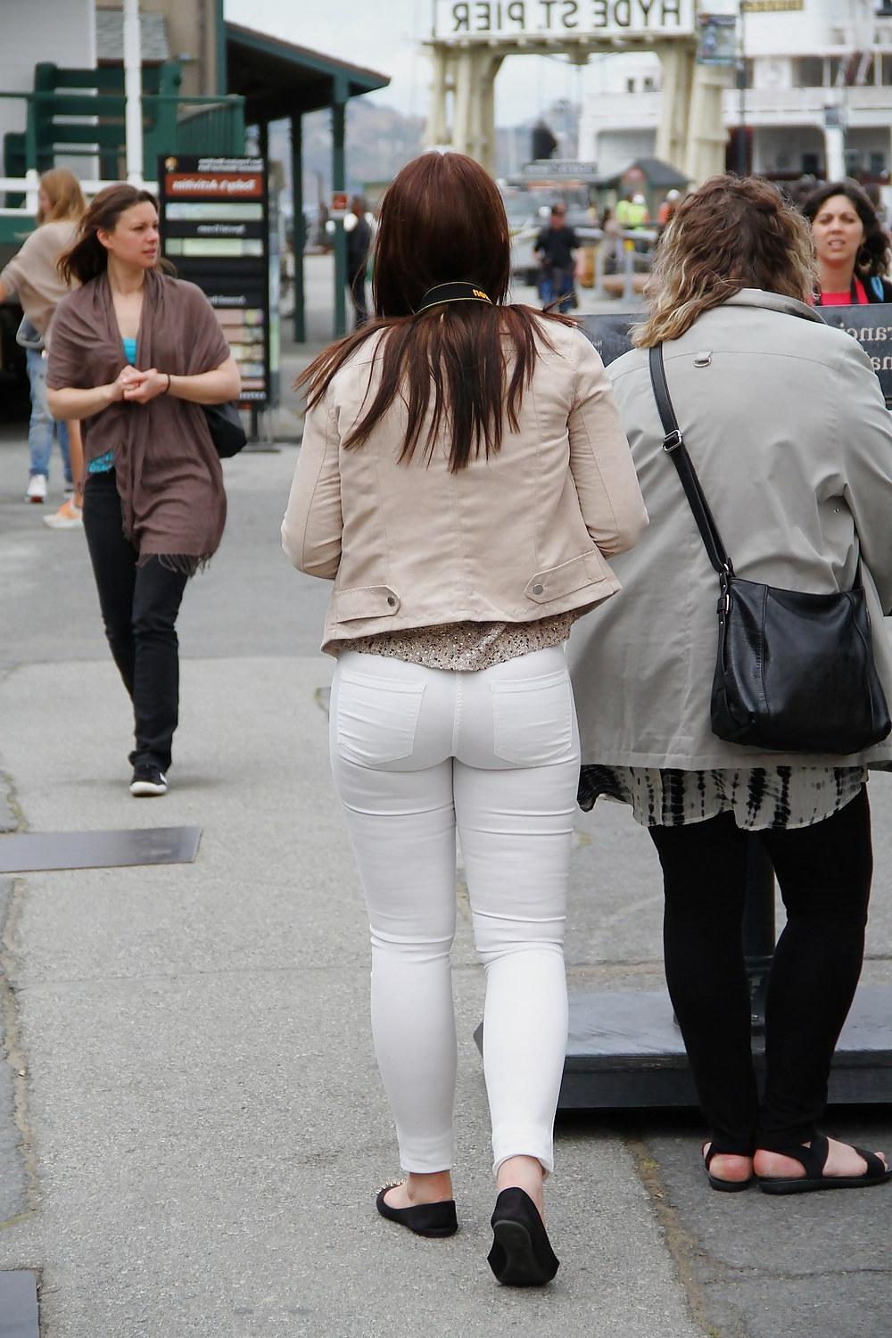 4P White pants