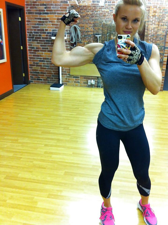 25P Fitness-Babe
