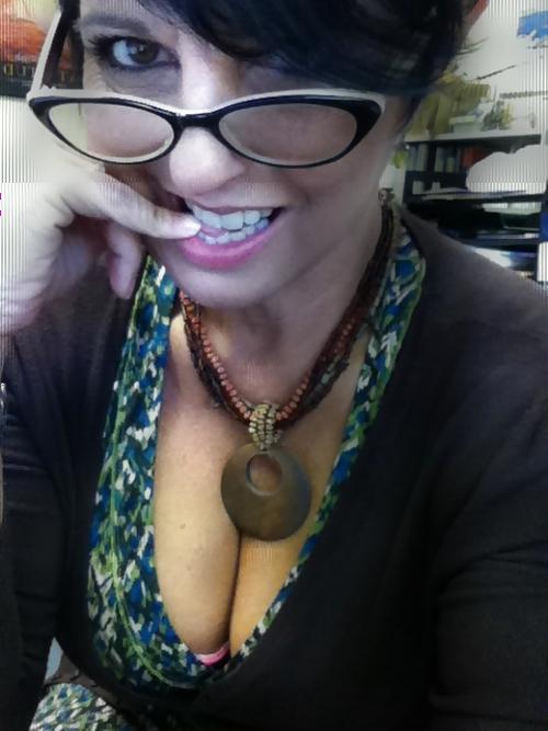 25P MILF & Matures