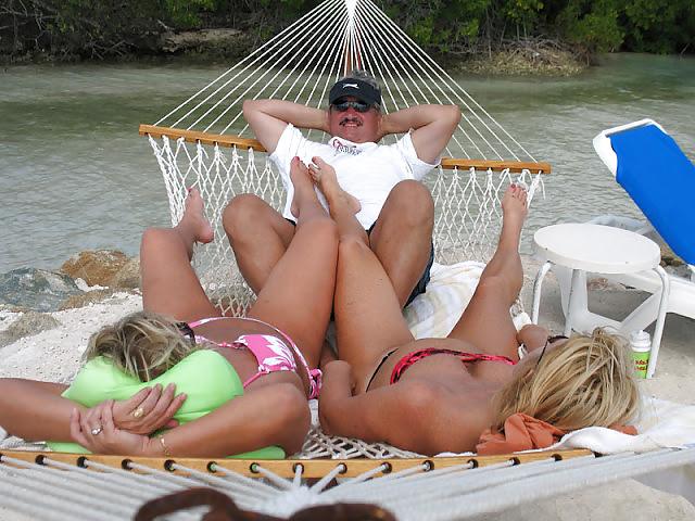 20P Beach Pictures from Aruba