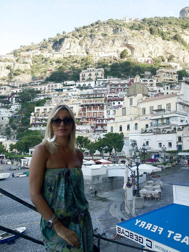 15P Italian woman: federica