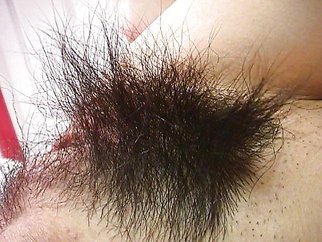21P KEY - Hairy Women Pussy 23