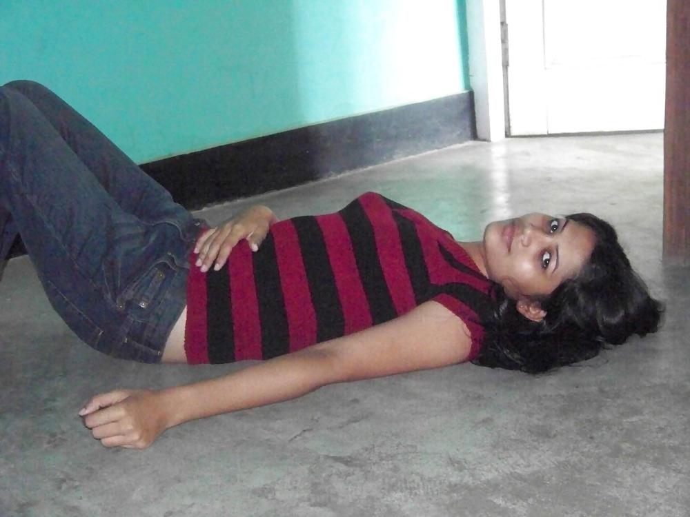 15P Cute Indian Jorhat College Girl + Video