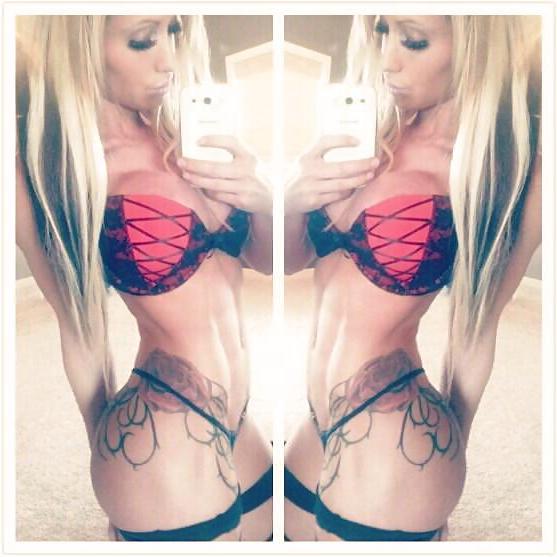25P Rose: Fake Tit Fitness Babe