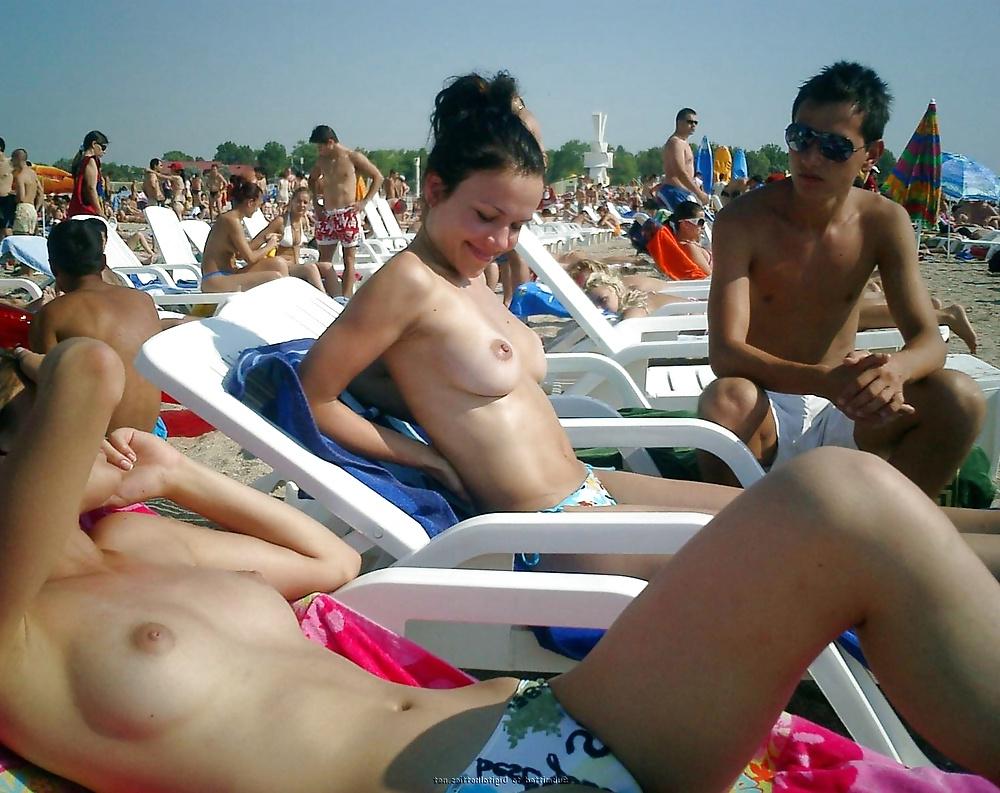 25P Beach Nudes Part 3