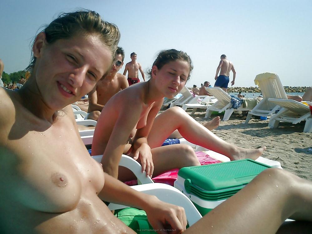 25P Beach Nudes Part 3