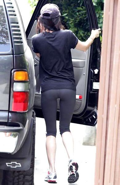 12P Celeb Yoga Pants Pt.1