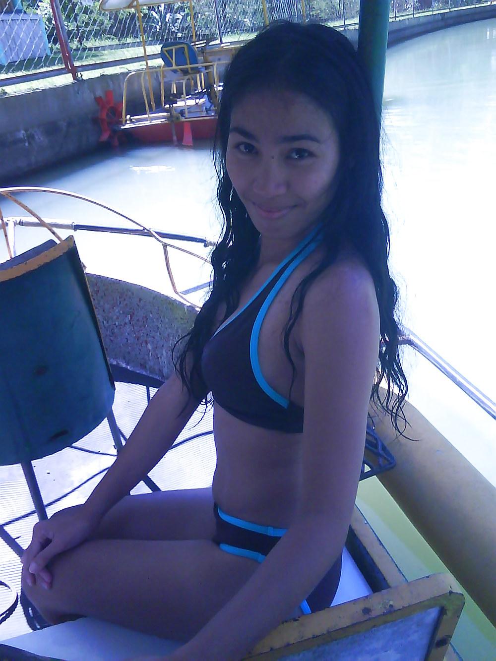 25P Some flashing at the local swimming resort