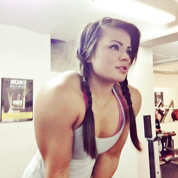 25P Fitness Babe 002