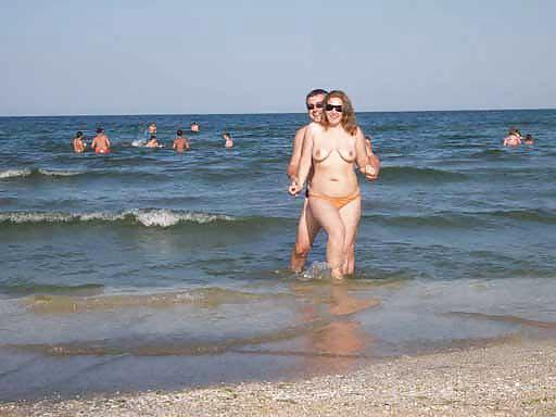 25P The beach 28