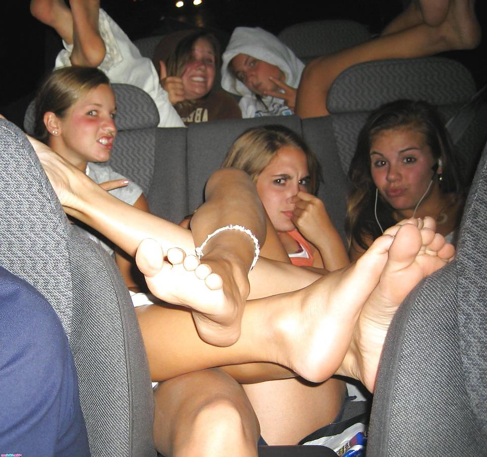 25P Wtf Sexy Teenie Feet reloaded v3.1