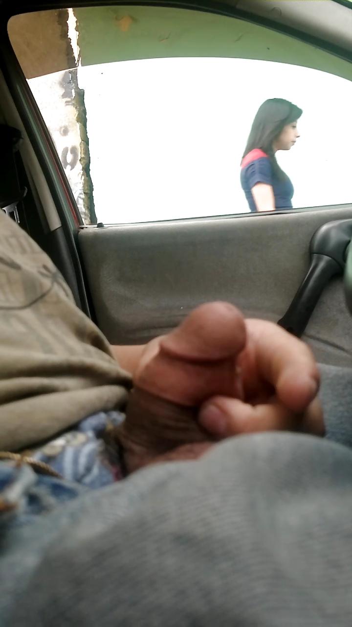 18P Flashing, exhibicionismo, mostrando el pene en la calle 5