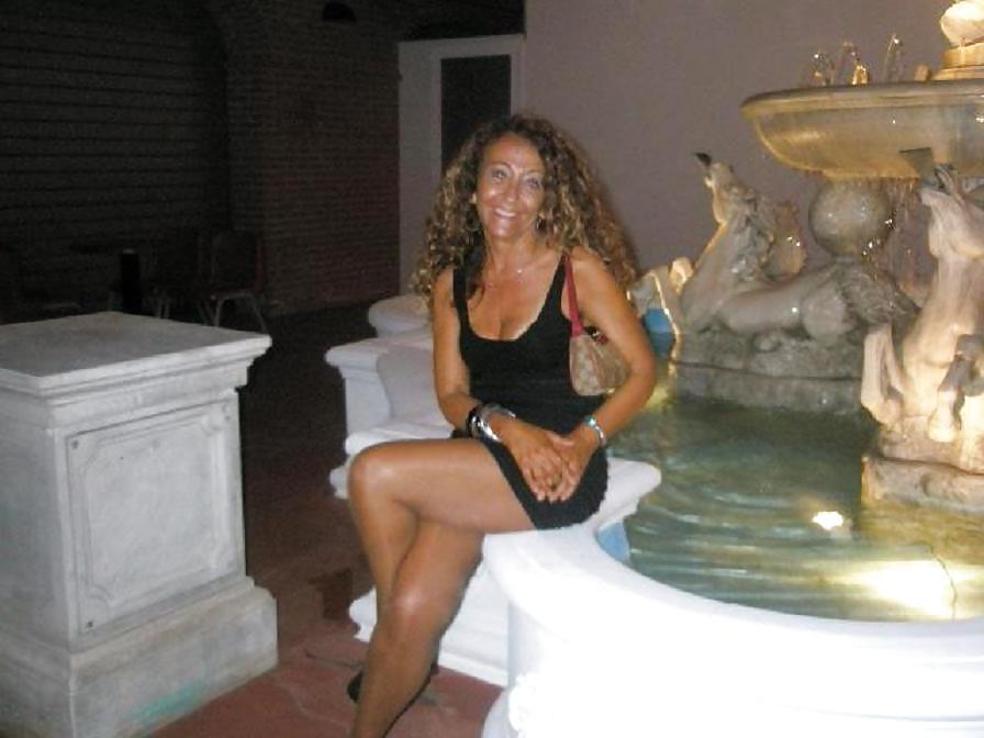 17P Italian milf: tiziana