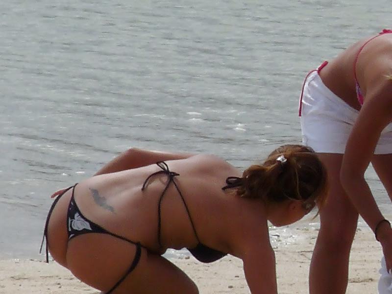 25P Buttocks chiappe culo nalgas fesses Arsch ass troia beach