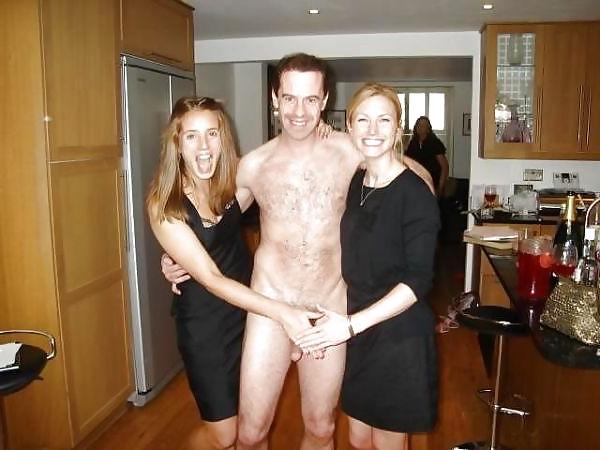 25P Nackter Mann und Frau