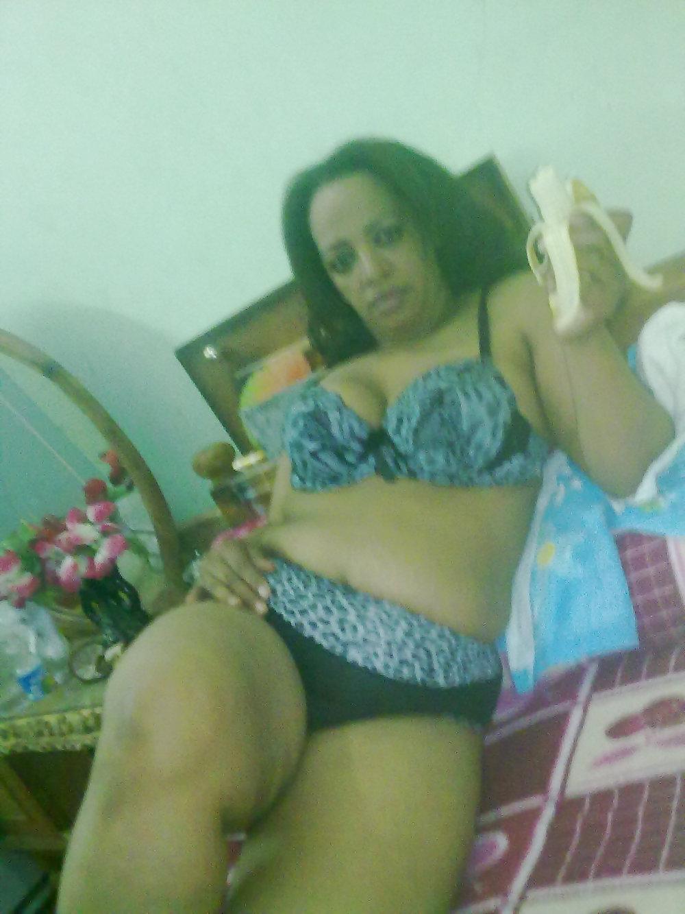 4P Arab Sudanese woman