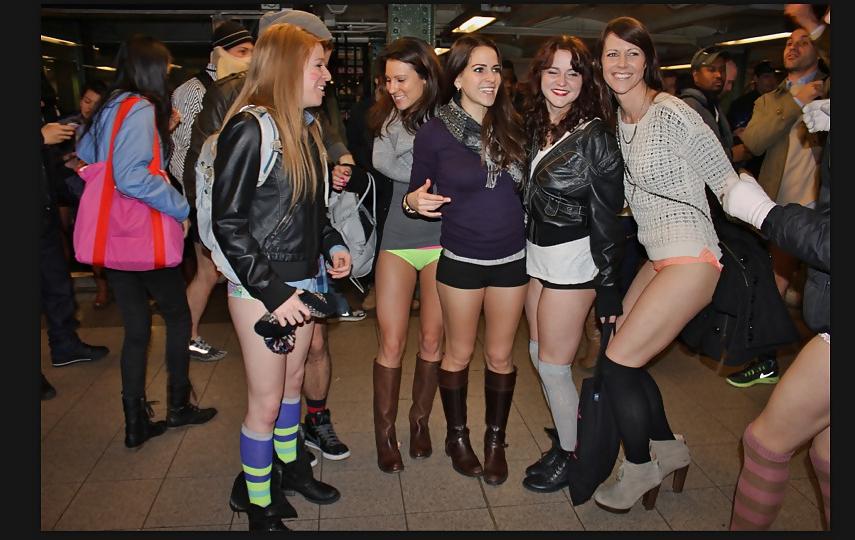 25P NYC: No Pants Subway Ride 2013, Pt. 2