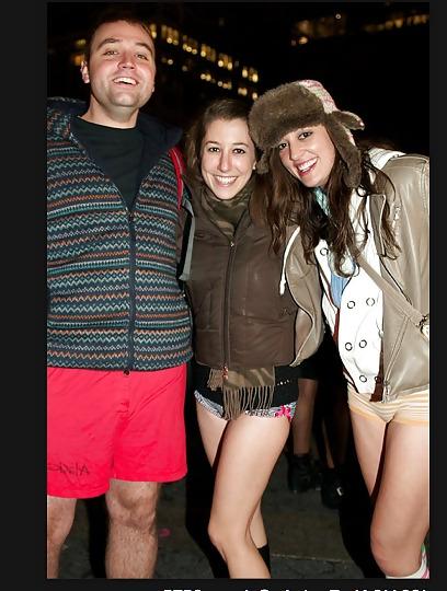 25P NYC: No Pants Subway Ride 2013, Pt. 2