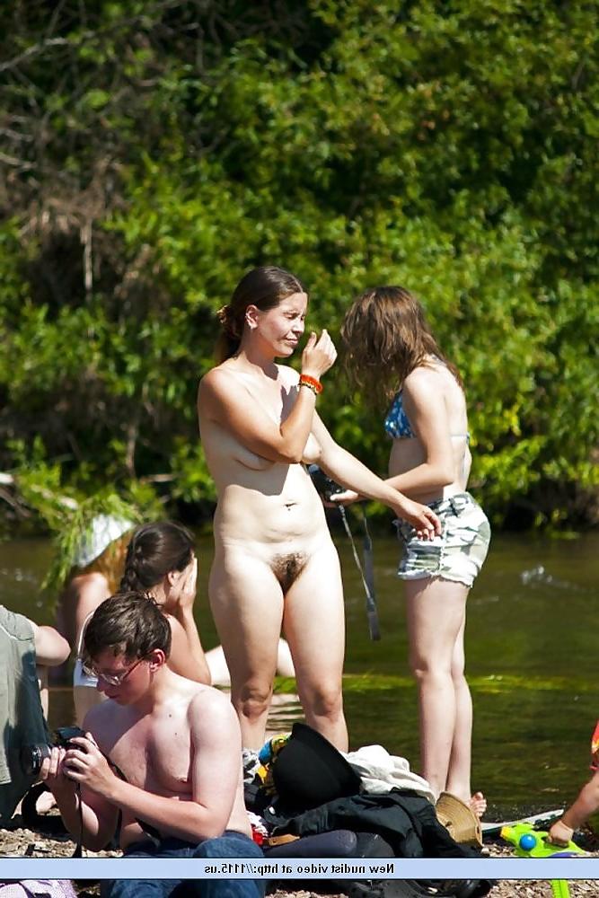 25P Young nudist beach teens 