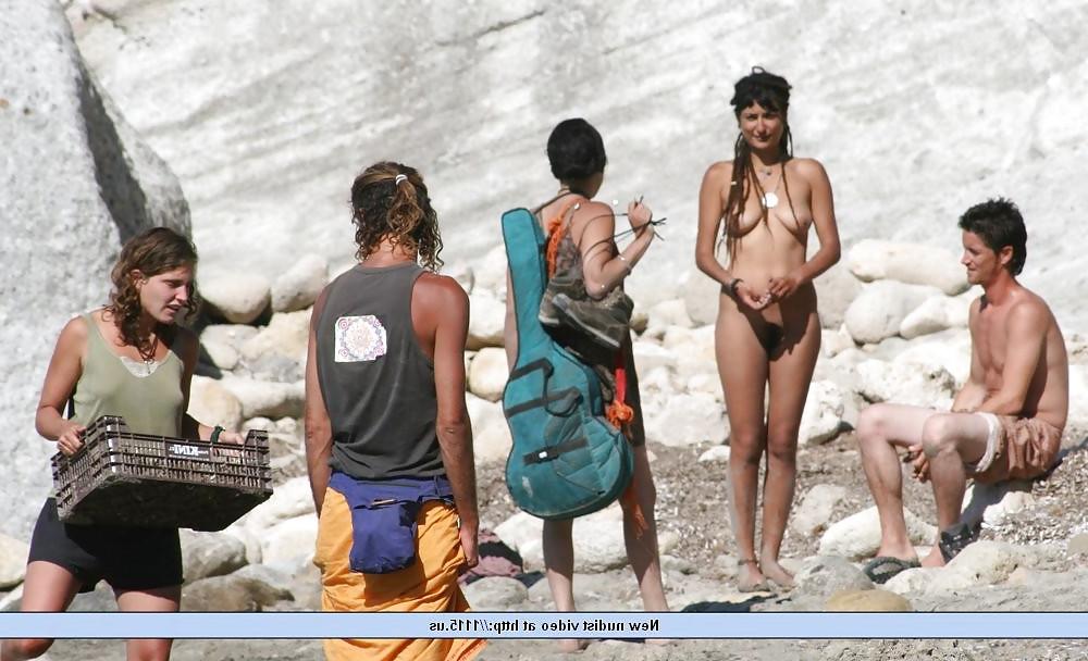 25P Young nudist beach teens 