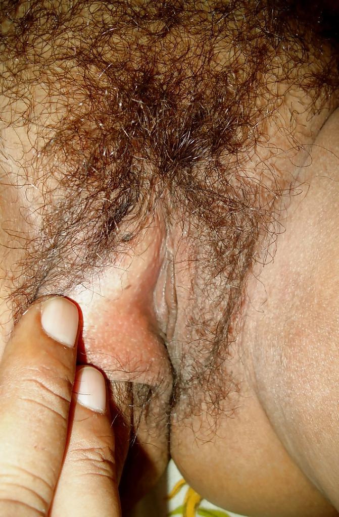 11P My hairy pussy,shave and fuckhard 1