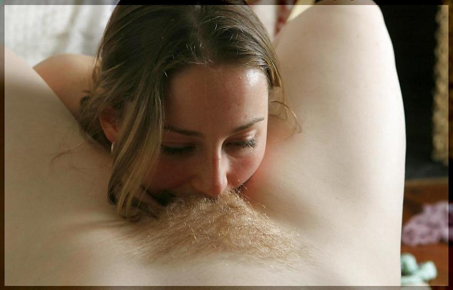 25P Amazing Hairy Pussy