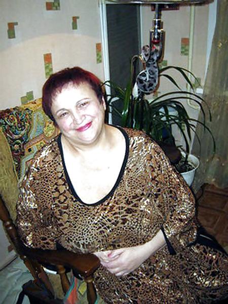 25P Beautiful mature woman's!