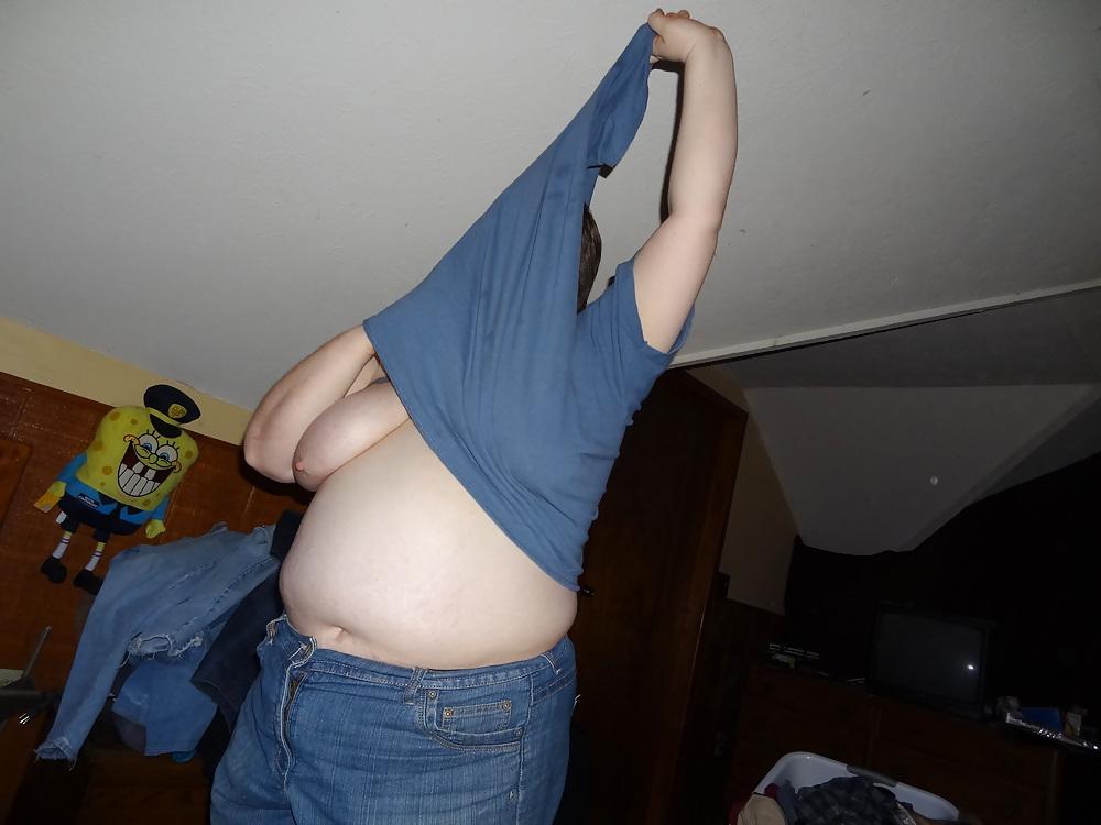 18P Kaylee's Hairy Pussy and Ass
