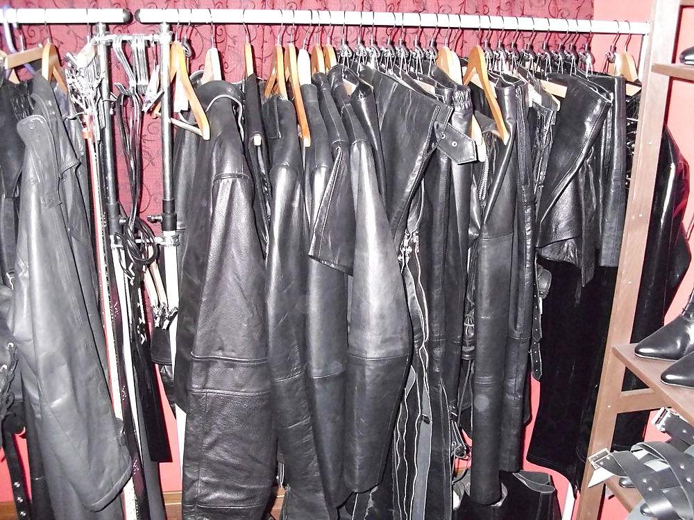 25P Lina Leather
