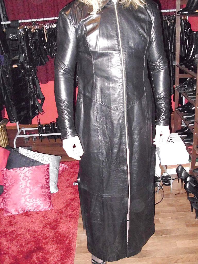 25P Lina Leather