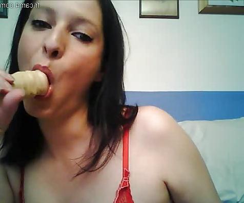 21P A french woman called Sarahcpl
