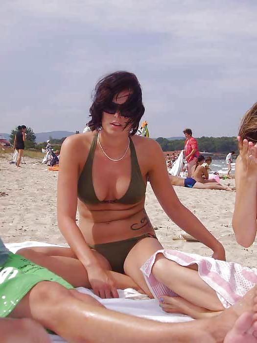 25P The beach 53