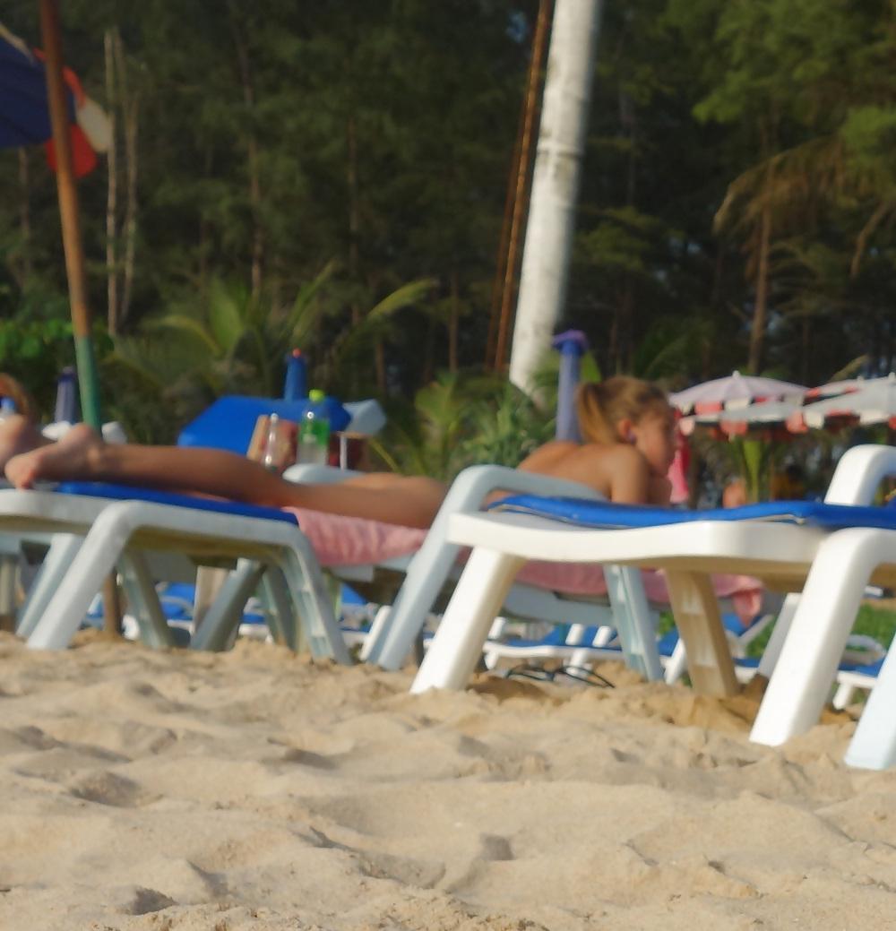 25P Russisch vom Thai Beach