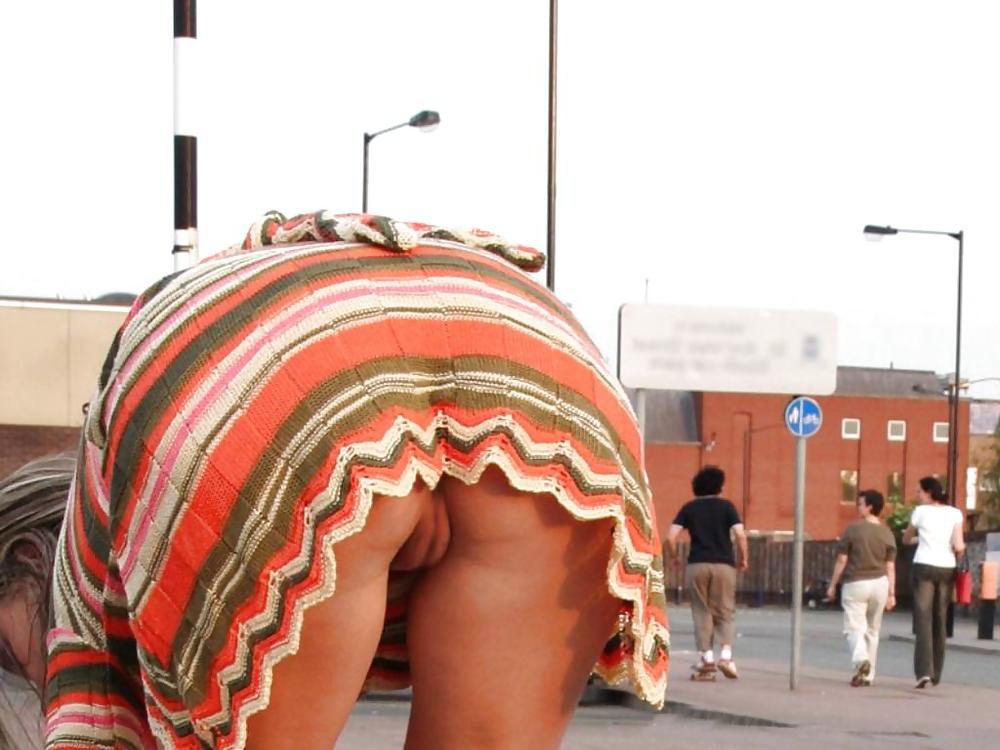 25P MILF flashing - 26