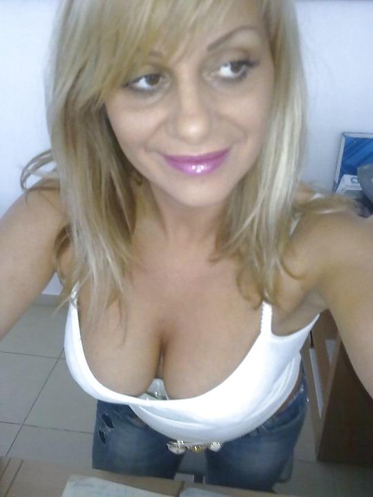 25P Sandra hot milf - serbian
