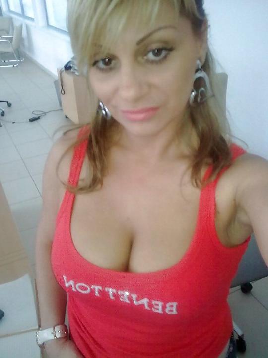 25P Sandra hot milf - serbian