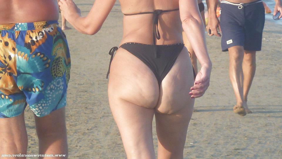 25P Beach Play 