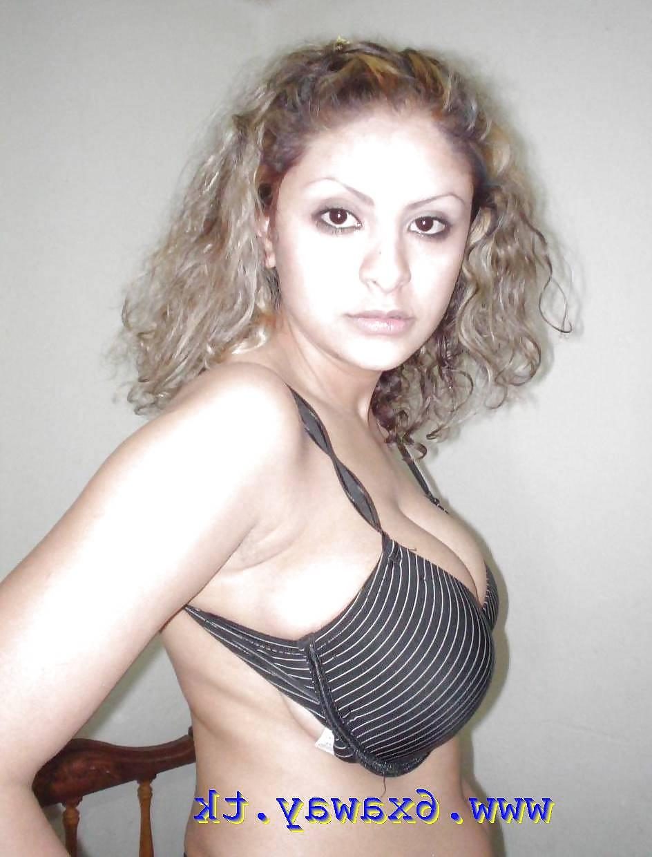 8P Arab woman egyptian hot